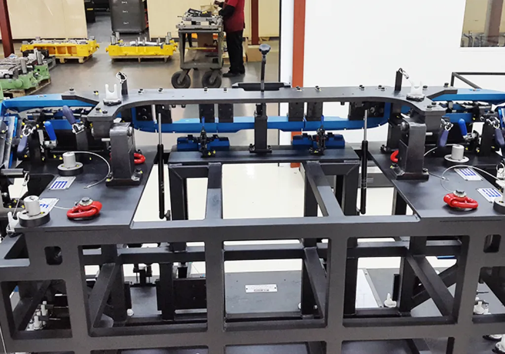 imgi_56_big-1544446714-03