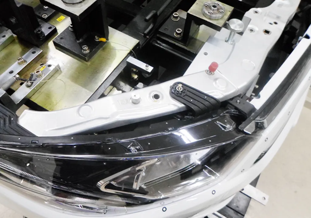 imgi_72_big-1544446725-01