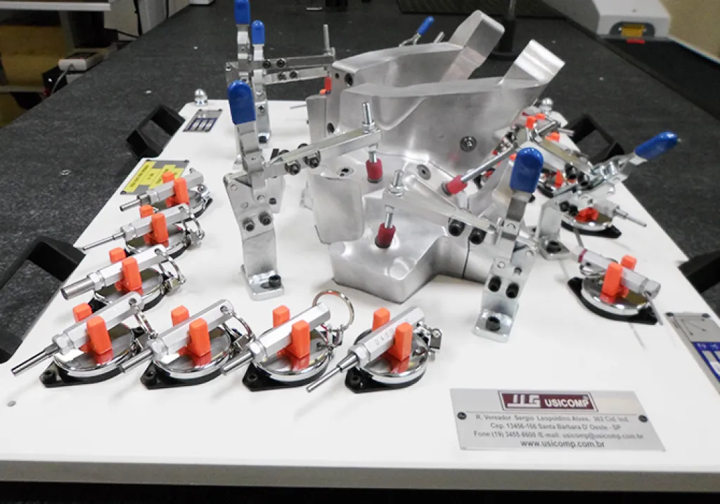 imgi_76_big-1544446726-02